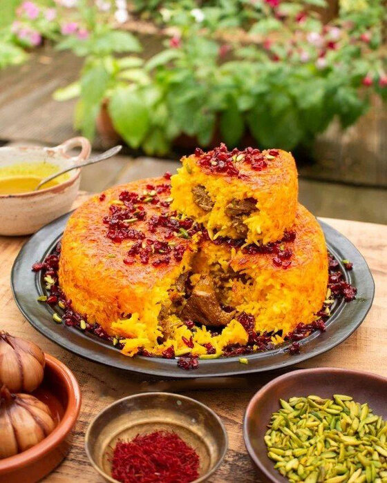 ته چین گوشت و بادمجانطرز تهیه 1
