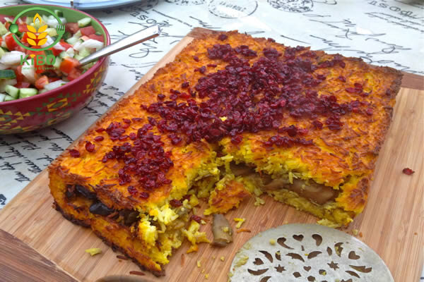 طرز تهیه ته‌چین گوشت و بادمجان خوشمزه به روش رستورانی 5