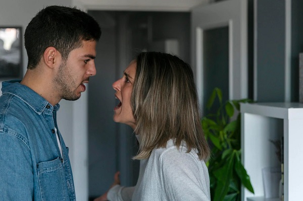 آرام کردن همسر عصبانی
