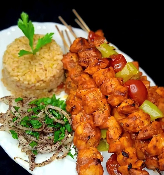 طرز تهیه جوجه کباب در ماهی‌تابه؛ آبدار و خوشمزه 1 1