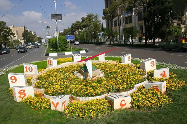ساعت گل شیراز
