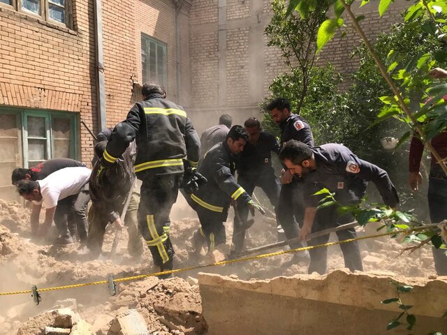 مرگ کودک شیرازریزش دیوار