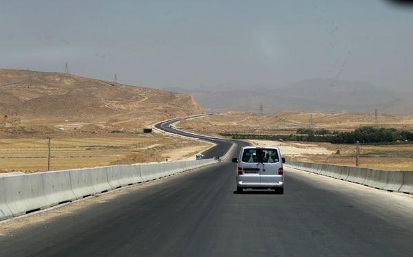 آزاد راه شیراز اصفهان