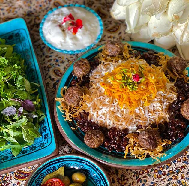 reshte polo gosht ghelgheli min