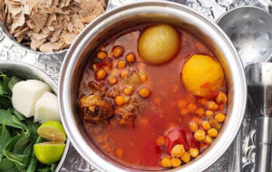 راز خوشمزه و لذیذتر شدن آبگوشت به سبک دیزی سراها