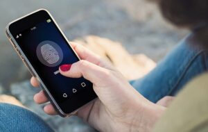 دلایل از کار افتادن سنسور اثرانگشت گوشی و نحوه رفع مشکل حسگر اثر انگشت