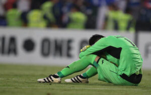 درددل شبانه بیرانوند با هواداران پرسپولیس:اوضاع ما خوب نیست