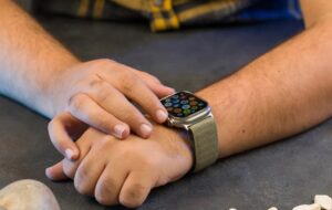 این مرد شیرازی حکم توقیف اپل واچ در خاک آمریکا را گرفت