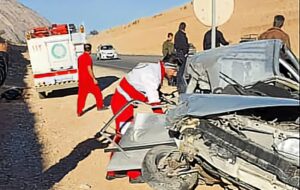 ۵ کشته و مصدوم در برخورد پراید با بنز ده تن در جاده جهرم به لار