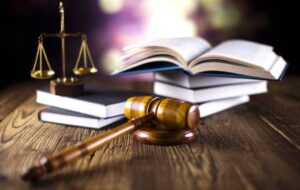 صدور یک رای وحدت‌رویه درباره جرم نگهداری مشروبات الکلى خارجی