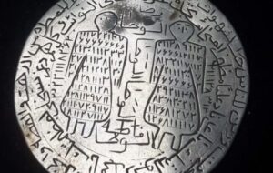 طلسم ،مهره مار ، جادو و جنبل درست نمی آید باید چکار کنیم؟