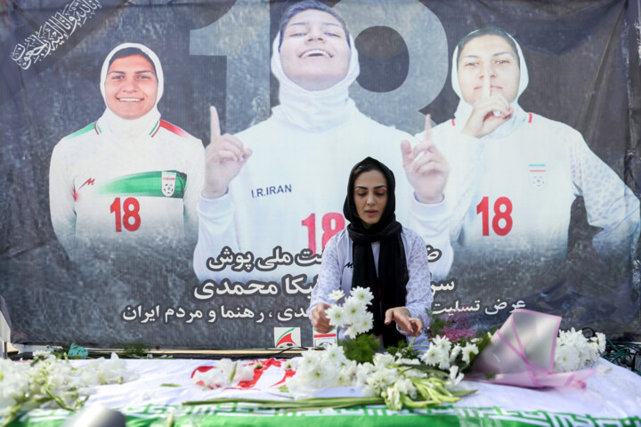 وداع شیرازی ها با ملیکا محمدی در شیراز 1