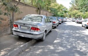 این لوازم و اشیا نباید هرگز داخل خودرو بمانند