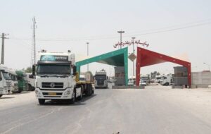 درخواست عجیب از رانندگان کامیون غیر بومی برای عدم مراجعه به پایانه بار بندرعباس