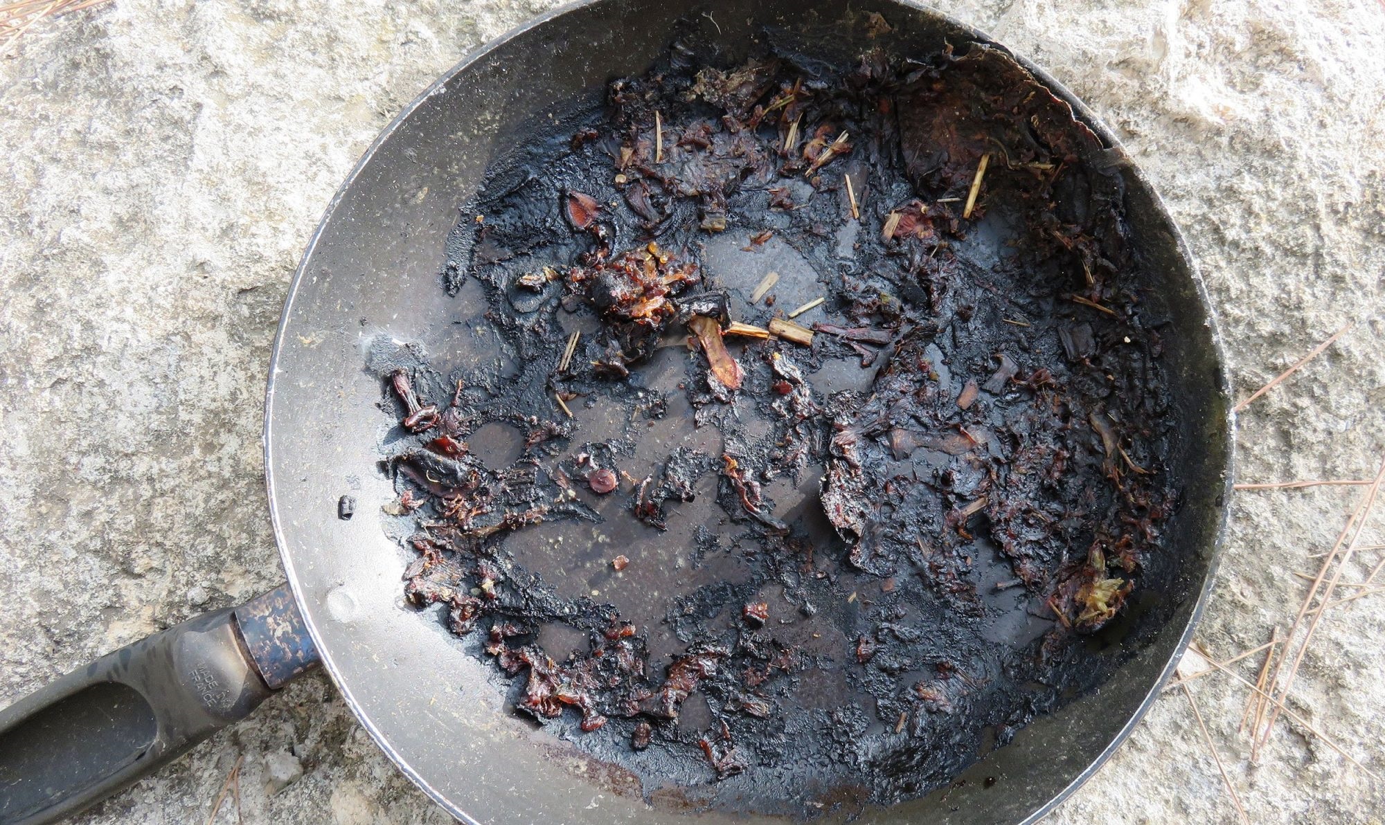 قابلمه سوخته