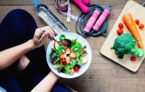 ۷ راهکار برای اینکه به رژیم غذایی خود پایبند باشیم