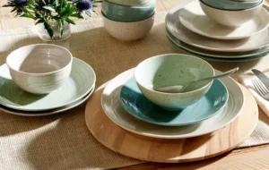 شیوه صحیح شستن و نگهداری ظروف سرامیکی دست ساز