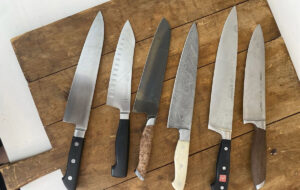 ۹ روش ساده و بسیار راحت برای تیر کردن چاقو