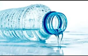 کشف ۲۵۰ هزار ذره نامرئی نانوپلاستیک‌های بسیار ریز در یک لیتر آب بطری‌