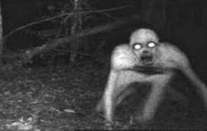 اجنه هم در ایران‌خودرو حقوق می‌گیرند!