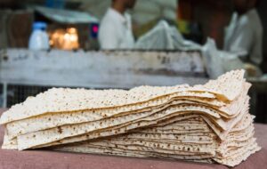 قضیه محدودیت خرید نان با یک کارت بانکی در شیراز چیه؟