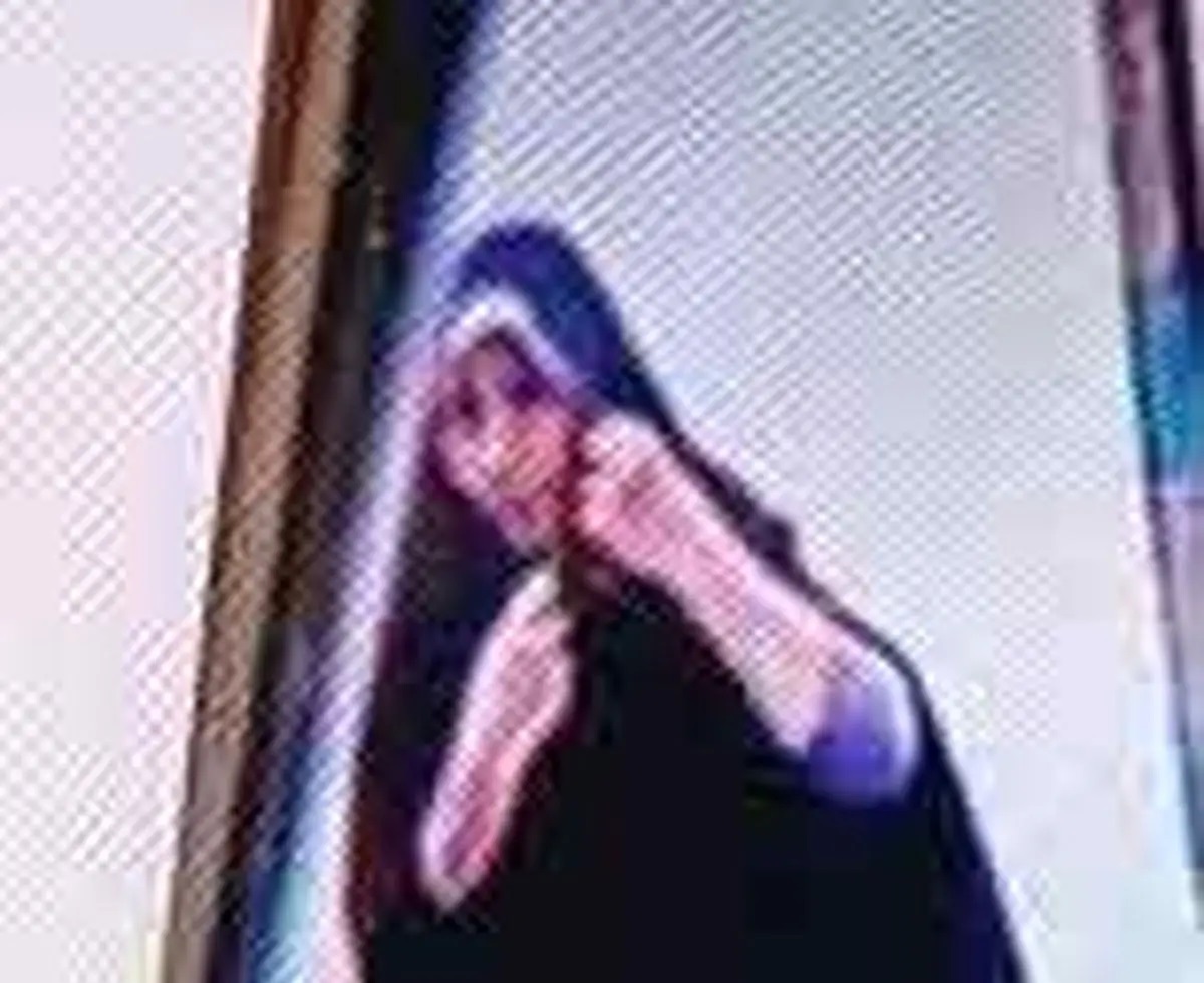 زنسارق1