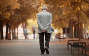 مصوبه افزایش سن بازنشستگی از سال جدید اجرا می شود