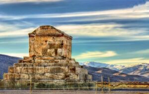 ورود سامانه بارشی جدید و بارش برف و باران در استان فارس