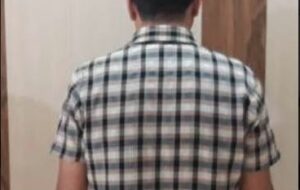 این مرد در ساخت پلاک جعلی برای ماشین های شوتی لنگه نداشت