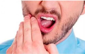 مردم پول خدمات دندانپزشکی را ندارند ، دندان هایشان را می کَشند