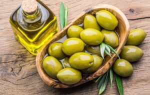 راز هرچه تازه و خوشمزه نگه داشتن زیتون‌