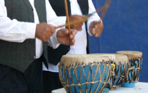 فیلم پربازدید شادمانی مردم کامفیروز وقتی سد پر از آب شد