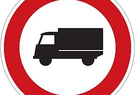 وضعیت اتوبان شیراز-اصفهان یک روز زمستانی با کمی برف +ویدئو