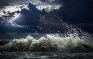 مردم دلایل رئیس سازمان محیط زیست برای بارور نکردن ابرها را قبول دارند؟!