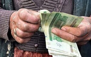 دولت بگوید توی این اوضاع چه خوابی برای کارگران بدبخت دیده!