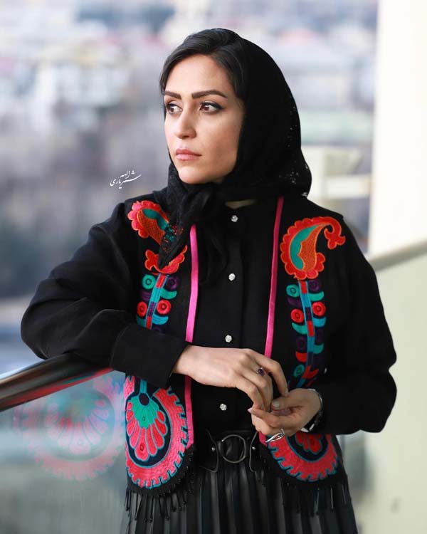 ساره رشیدی 1