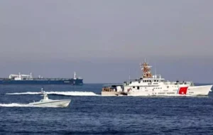 صاحب این لنج چقدر درآمد داشته که ۹۹ میلیارد جریمه براش بریدند !