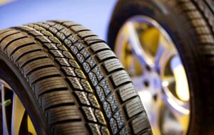 به هر کد ملی ۴ حلقه لاستیک دولتی داده می شود