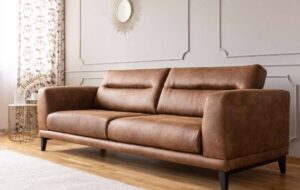 چگونه مبلمان چرمی را تمیز کنیم تا قشنگ مثل روز اول شود؟