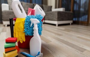 نکات مراقبتی بسیار مهم خانه تکانی برای دور ماندن خطرات و آسیب های خطرات ناشی از آن