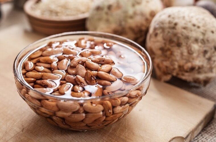 ۱۰ تا از بهترین روش ها برای گرفتن نفخ حبوبات