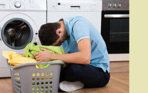 دلایل تمیز شسته نشدن لباس در ماشین لباسشویی