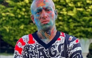 پیام مادر تتلو به تتلیتی ها درباره آخرین وضعیت این خواننده