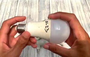 روشی جالب برای تعمیر لامپ های LED(+ویدئو)