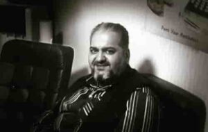 ببینید | غوغای داود مهذبیه با «مَل مَل » شیرازی در عصر ترانه