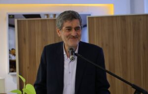 استاندار فارس در دیدار عیدانه با اصحاب رسانه : خط انتقال آب از بوشهر به سمت کازرون تصویب شد/مهمانان نوروزی از استان فارسی‌ها قدردانی کردند