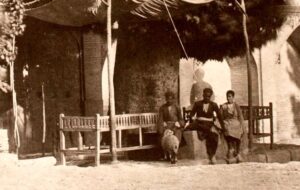 عکس های از زندگی مردم در تهران ، رشت و اصفهان ۱۰۰ سال پیش