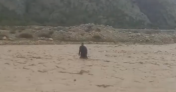 سیل هلال احمر
