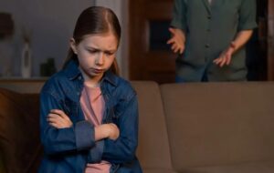 بلایی که مادران با عشق سمی سر فرزندان می آورند