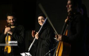 بالاخره علیرضا قربانی در سیتی‌سنتر برای اصفهانی ها خواند+تصاویر